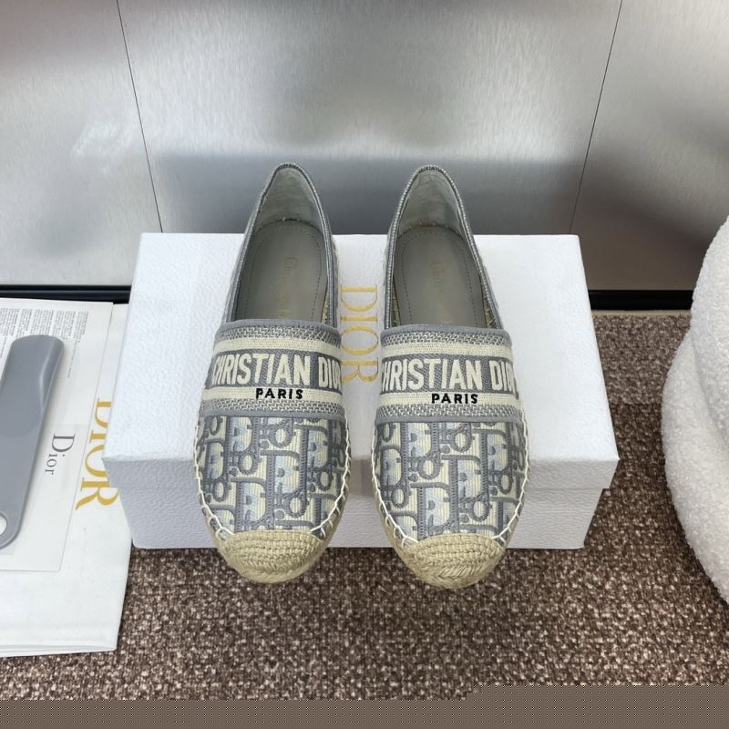 ch**an D*or slippers